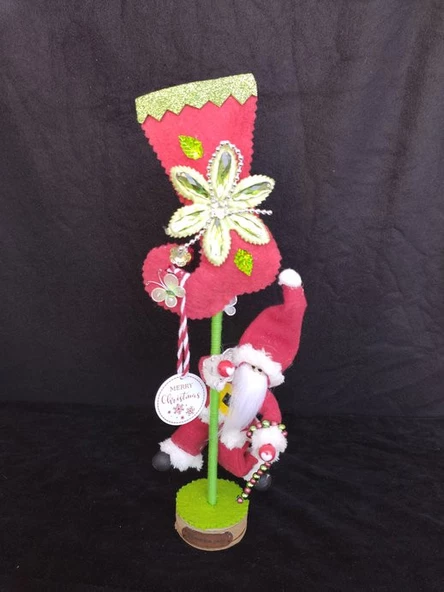 Üç boyutlu tasarım Santa ve Christmas ağaç.Ortalama 25 cm ürün görseli 1