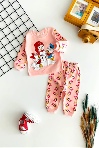 Neşeli Bebekler Baby Kardan Adamlı Baby Duck & Baby Daisy Duck Baskılı Pijama Takım Somon ürün görseli 1