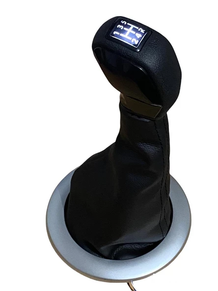 Renault Megane 2 Led Işıklı Spor Vites Topuzu Ve Körüğü Takım M111145 ürün görseli 1