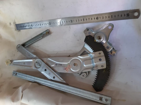 Kapı Cam Krikosu Hyundai H100 Kamyonet Elektrikli Sol şöför kapısı , motor hariçtir Orjinal Parça Orjinal Marka Hyundaı Mobis ürün görseli 1