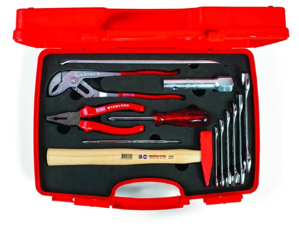 İzeltaş 8705006113 13 Parça Hobby Seti ürün görseli 1