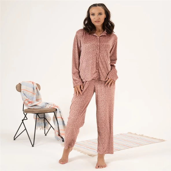 Estiva Desenli Önden Düğmeli Kadife Bayan Pijama Takım ürün görseli 1