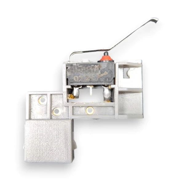 Audi A4 Sedan 1995-2000 Bagaj Kilit Mikro Şalteri Switch 8D5959489 ürün görseli 1