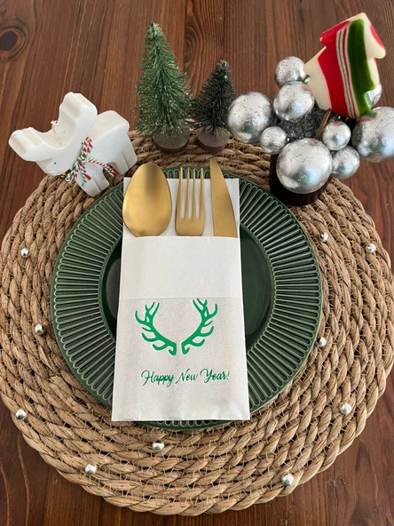 Yeşil Yaldızlı Beyaz Cepli Aır Touch Happy New Year Geyik Boynuzu Peçete 12 Adet 40x40 ürün görseli 1