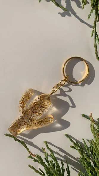 Şeffaf İçinde Gold Simli Gold Aksesuarlı Kaktüs Şekil Epoksi Anahtarlık El Yapımı Hediyelik ürün görseli 1
