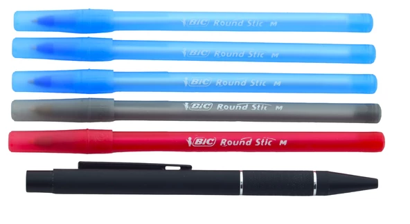 6 Adet Tükenmez Kalem (5 Adet BIC RoundStic+Siyah Metal Tükenmez Kalem) ürün görseli 1