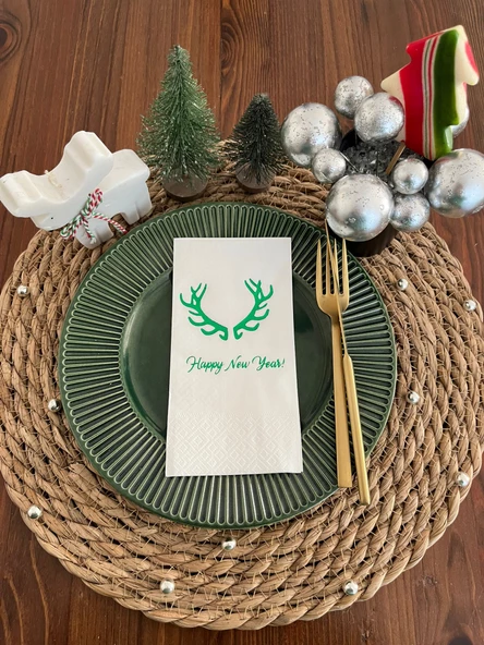 Yeşil Yaldızlı Beyaz Happy New Year Geyik Boynuzu Peçete 16 lı ürün görseli 1
