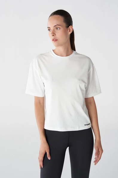 HUMMEL KADIN KISA KOL T-SHIRT T-MT ULTRA BOXY SHORT T-SHIRT 911868 ürün görseli 1