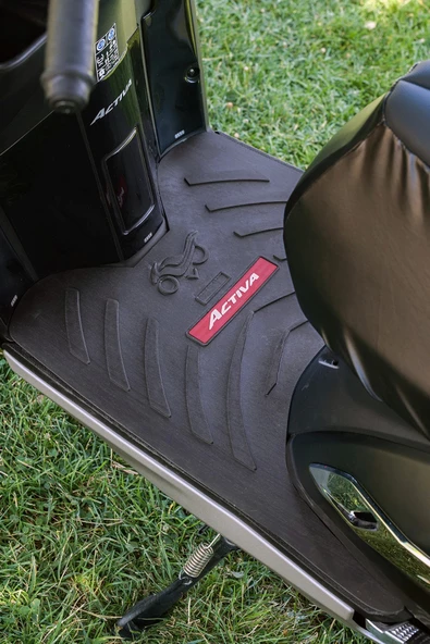 SonicTouch Motosiklet Paspası Activa Model Uyumlu Kaymaz Taban Ayak Basamak Koruma Matı ürün görseli 1