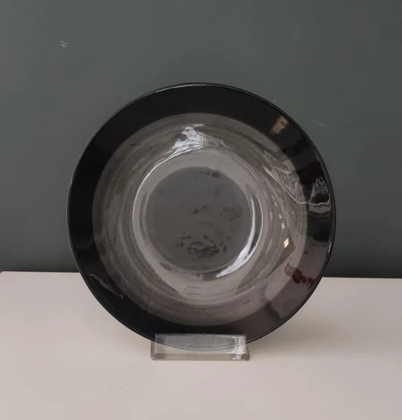 GALERİ KRİSTAL 19 CM ÇUKUR TABAK SİYAH 1 ADET ürün görseli 1