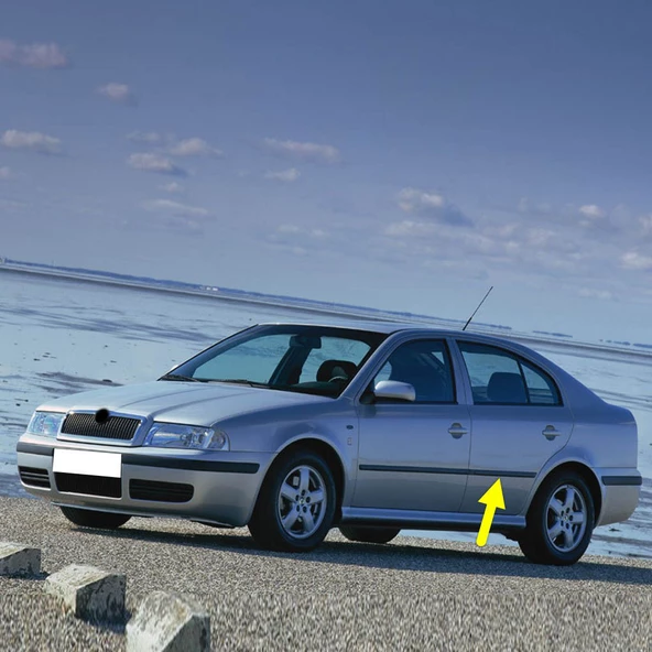 Skoda Octavia A4 2001-2009 Sol Arka Kapı Çıtası Bandı 1U4853753C ürün görseli 1