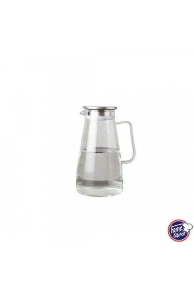 Fame Kitchen UN602 Orta Boy Metal Süzgeç Kapaklı  Borosilikat Cam Sürahi 1300cc ürün görseli 1