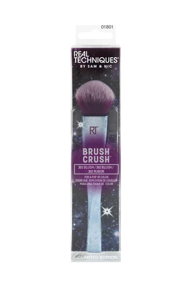 Real Techniques Brush Crush 302 Allık Fırçası ürün görseli 1
