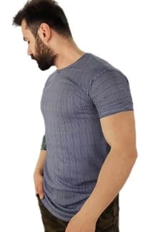 Erkek Lacivert Boyuna Çizgili T-Shirt ürün görseli 1