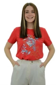 Çiçek Baskılı Kırmızı T-Shirt ürün görseli 1