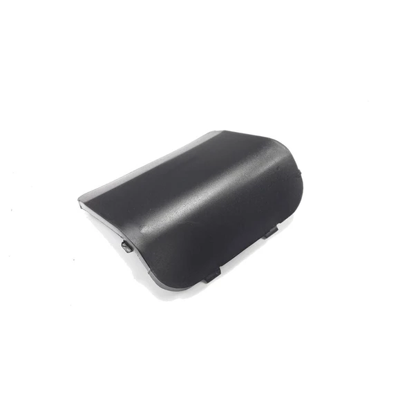 VW Polo Classic 96-02 Arka Tampon Çeki Demir Kapak Plastiği 6K5807441A ürün görseli 1