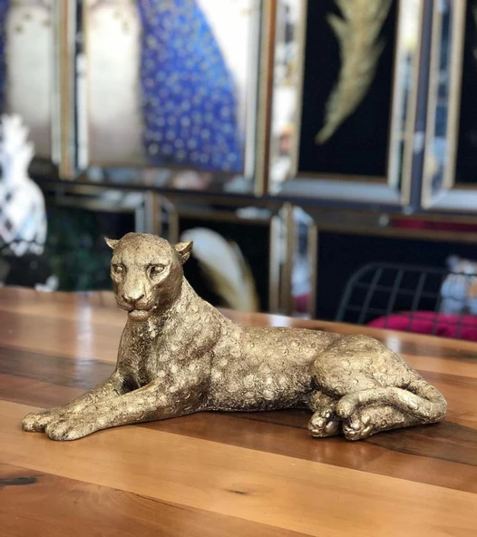 Yatan Leopar Biblo - Resim 9