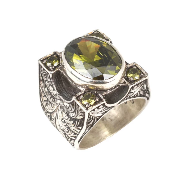 925 Ayar Gümüş Oval Peridot Taşlı Elişi Kalem İşlemeli Erkek Yüzük ürün görseli 1