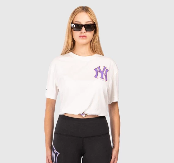 Ral Sport New York Yankees Kadın Kısa Crop T-shirt ürün görseli 1