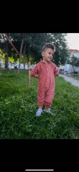 UNİSEX ÖNDEN DÜĞMELİ KADİFE BEBEK TULUM ürün görseli 1