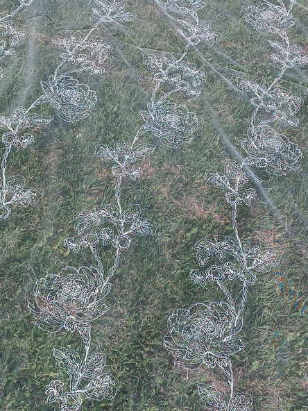 Gül Desenli İşlemeli Tül Perde Beyaz 2,85x12m ürün görseli 1