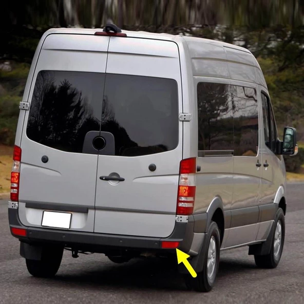 Mercedes Sprinter 2007-2016 Arka Tampon Sağ Reflektörü A9068260140 ürün görseli 1