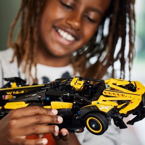 LEGO Technic 42151 Bugatti Bolide (905 Parça) - Resim 7