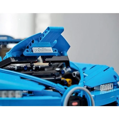 LEGO Technic 42083 Bugatti Chiron Araba (3599 Parça) - Resim 10