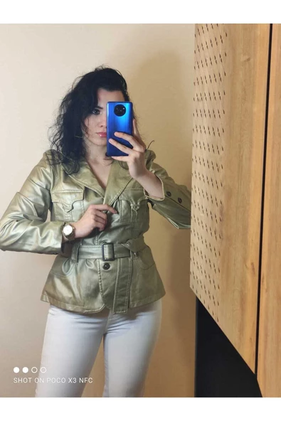 Modatalika Kadın Düğmeli Kısa Mont ürün görseli 1