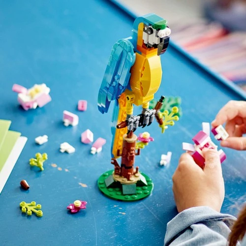 LEGO Creator 31136 Egzotik Papağan (253 Parça) - Resim 9