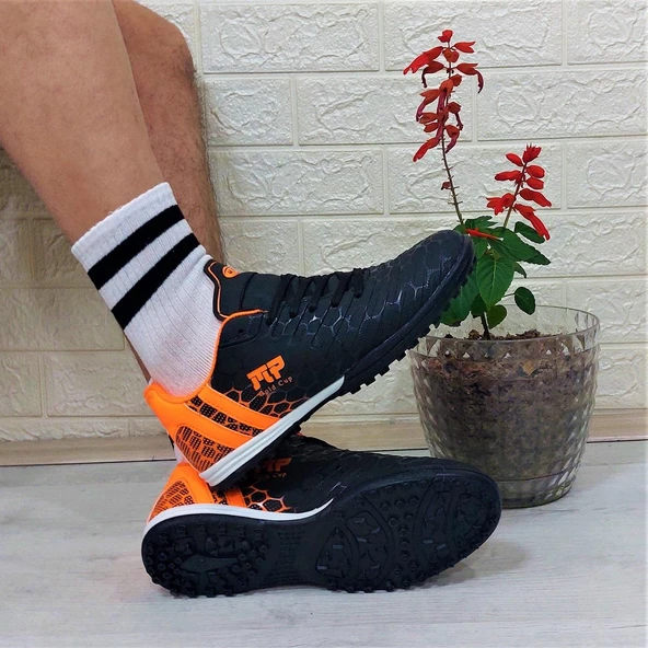 M.P 1356 Siyah-Turuncu Halısaha Futbol Ayakkabısı ürün görseli 1