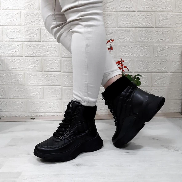 M.P 1408 Siyah Kaymaz Taban 18cm Kısa Bayan Bot - Resim 4