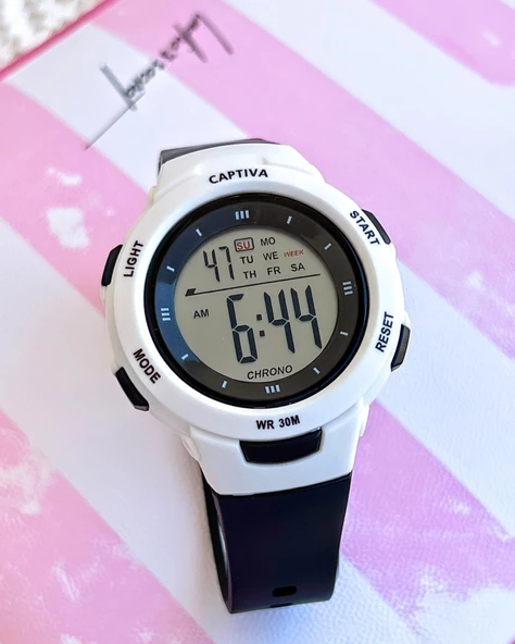 Captiva Diğital 30 mt Suya Dayanıklı Alarm-Kronometre-Takvim-aydınlatmalı Spor Çoçuk Kol Saati ürün görseli 1