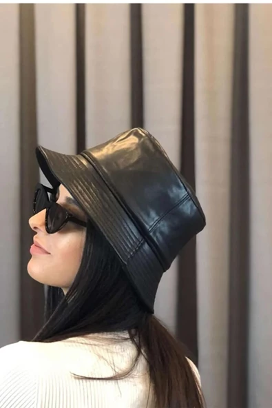 KADIN SUNİ DERİ BUCKET FÖTR ŞAPKA ürün görseli 1