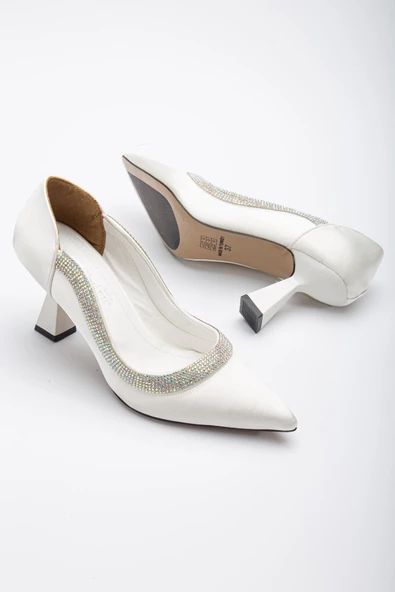 Saten Kalın Sıra Taşlı Beyaz Kadın Kadeh Topuk Stiletto ürün görseli 1