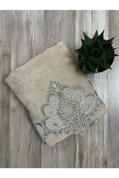 Lalezar Kadife El Ve Yüz Havlusu 50/90cm ürün görseli 1