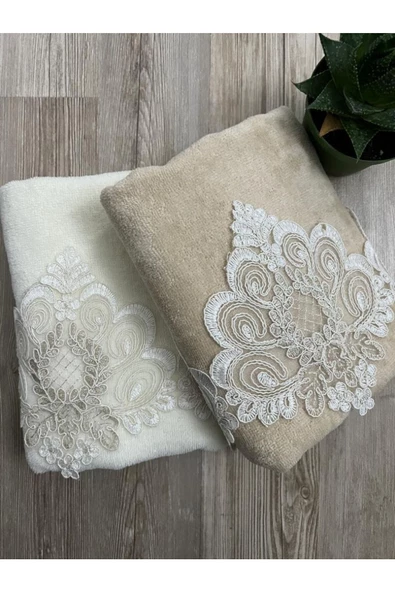 Zümrüt Kadife El Ve Yüz Havlusu 50/90cm ürün görseli 1