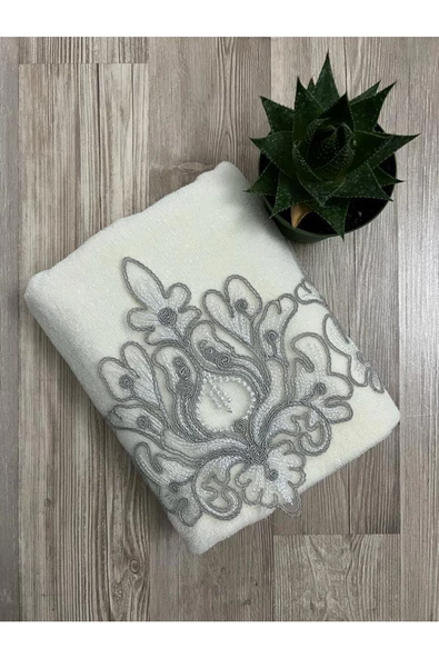 Aksera Kadife Krem El Ve Yüz Havlusu 50/90cm ürün görseli 1
