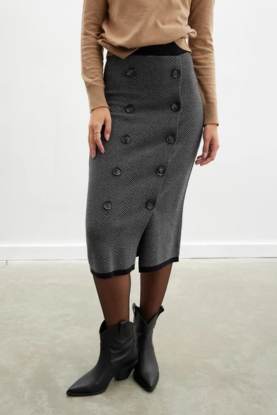 Styleboom X Peraluna CHESHIRE SKIRT Balıksırtı Desen Midi Boy Kadın Triko Etek - Siyah ürün görseli 1