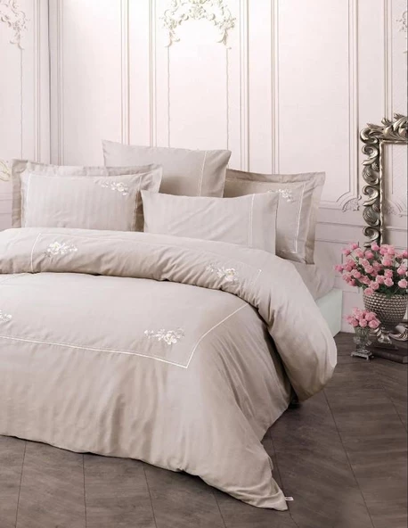 Cotton Box Brode Nakışlı Çift Kişilik Saten Nevresim Takımı Alameda Lila ürün görseli 1