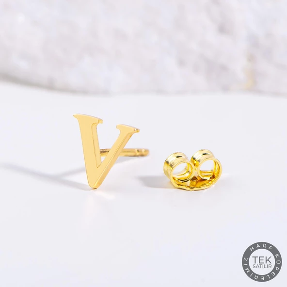 14 Ayar Altın V Harf Küpe 0,44 gr ürün görseli 1
