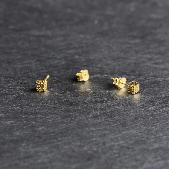 14 Ayar Altın Küp Küpe 1,05 gr - Resim 4