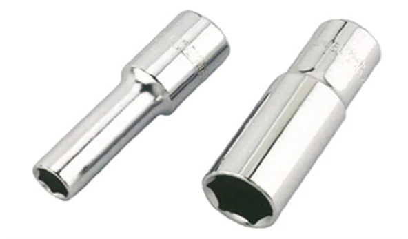 INDUSTRO 1/4" 13mm ALTI KÖŞE UZUN LOKMA ürün görseli 1