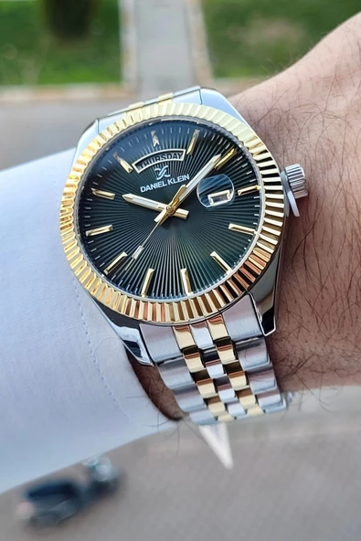 Daniel Klein DKISTE1012 Kadranı Yeşil Kordonu Gold Gümüş Renk Hediye Paketli Takvim ve Günlü Erkek Kol Saati ürün görseli 1