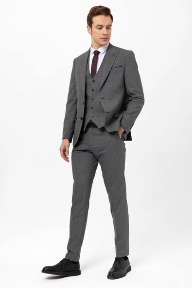 Slimfit Armürlü Yelekli Takım Elbise ürün görseli 1