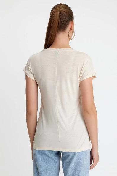 Kadın Bambu Kumaş V Yaka T-shirt  Bej - Resim 4