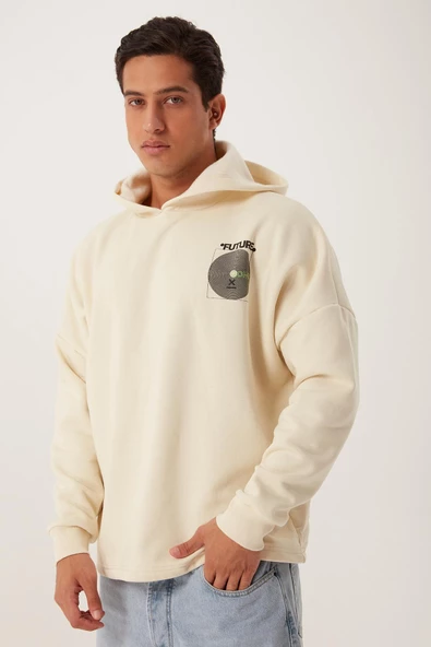 Erkek Oversize Baskılı Sweatshirt Ekru ürün görseli 1