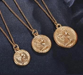 Pigado Metal 3 lü Elizabet Sikke Kolye Seti ürün görseli 1