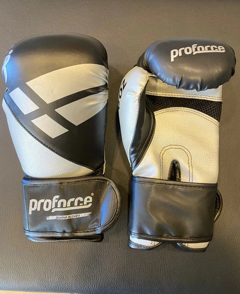 PROFORCE BOXING GLOVES SİYAH ürün görseli 1