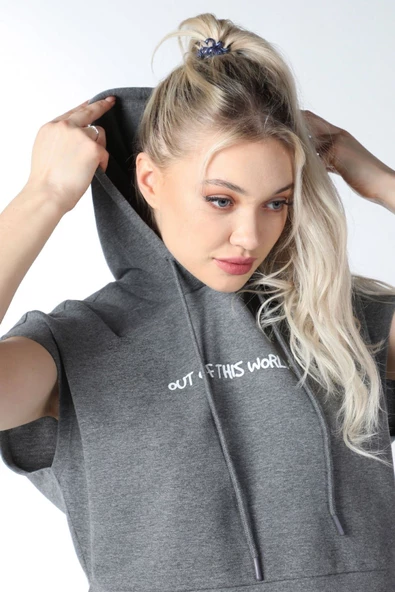 Kadın Baskılı Kapüşonlu Crop Sweat K.gri - Resim 6